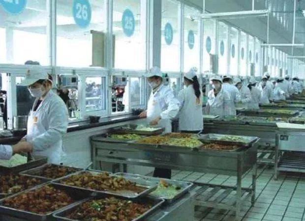 服装工厂招人难？借鉴餐饮企业管理，做到这些入职率提高50%以上